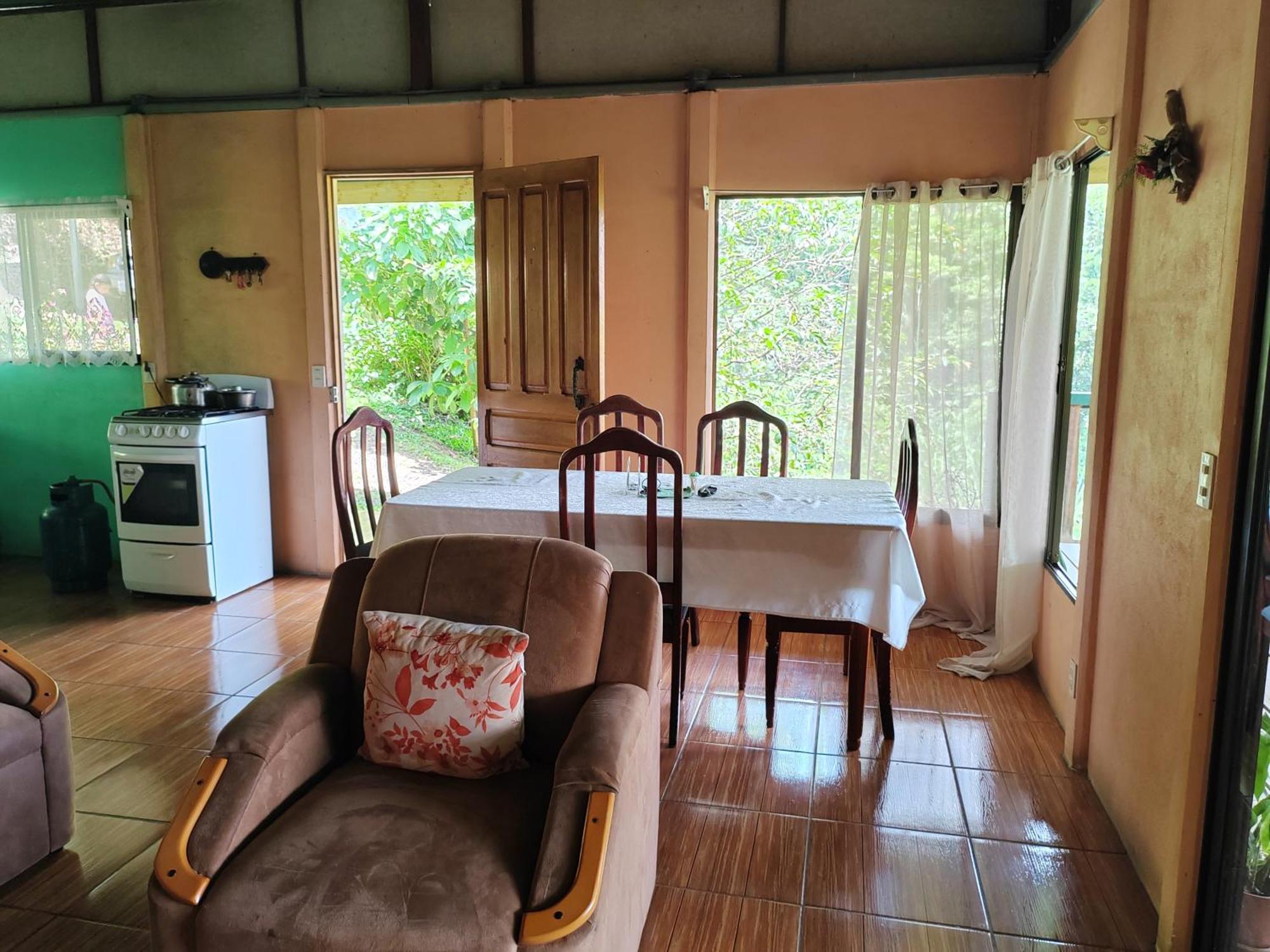 Bella Vista Guest House Turrialba Eksteriør bilde